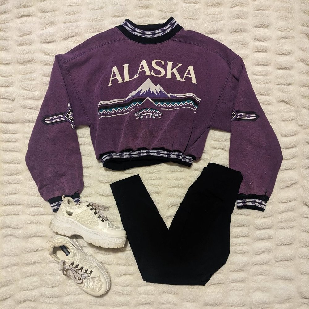 Lifestyle Resort Wear Purple Alaska Cropped Sweater